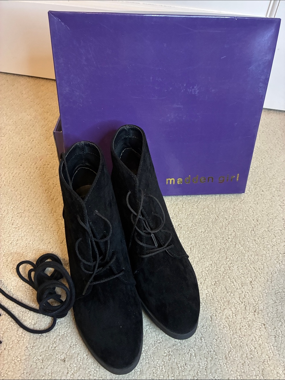 Madden Girl DOMAIN Black Faux Suede Lace Up Wedge Ankle Boots👵MT